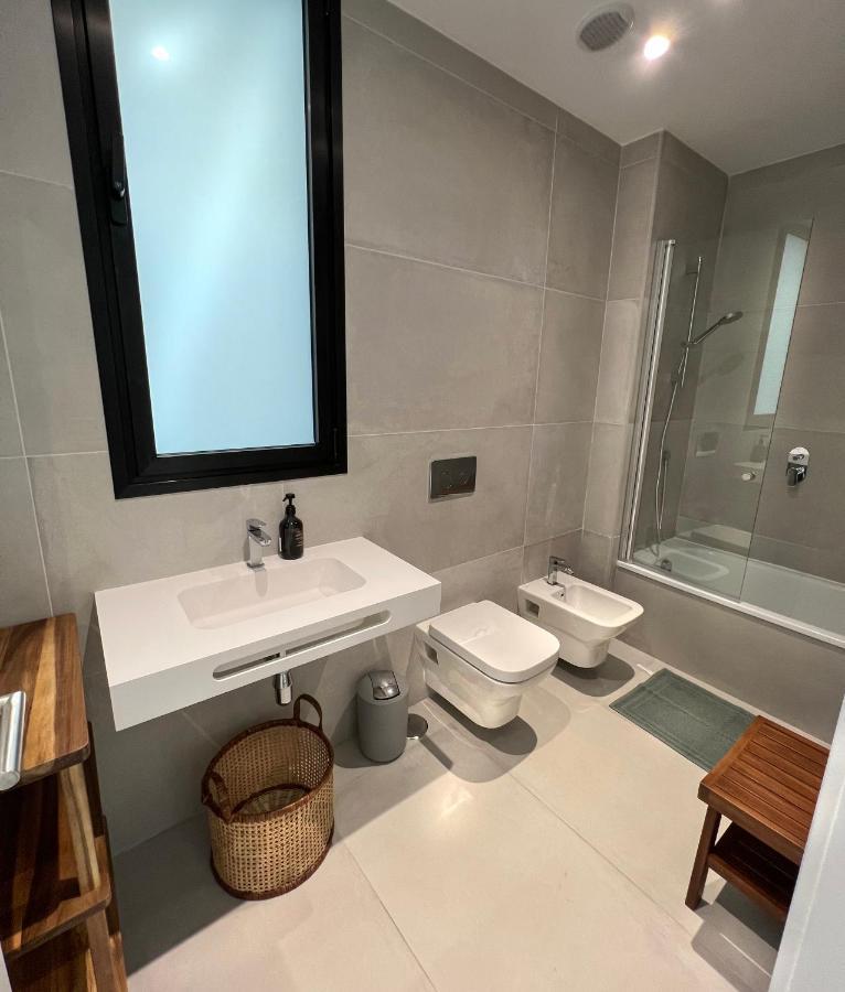 3 Bedrooms, Spacious 60 M From The